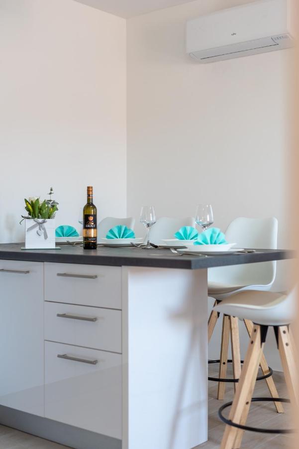 Toma Apartment Seget Vranjica