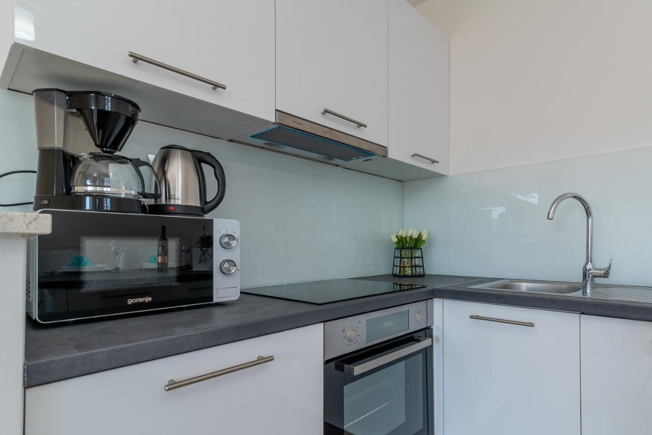 Toma Apartment