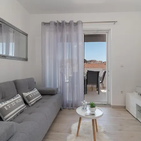 Apartment Toma Seget Vranjica Exterior photo